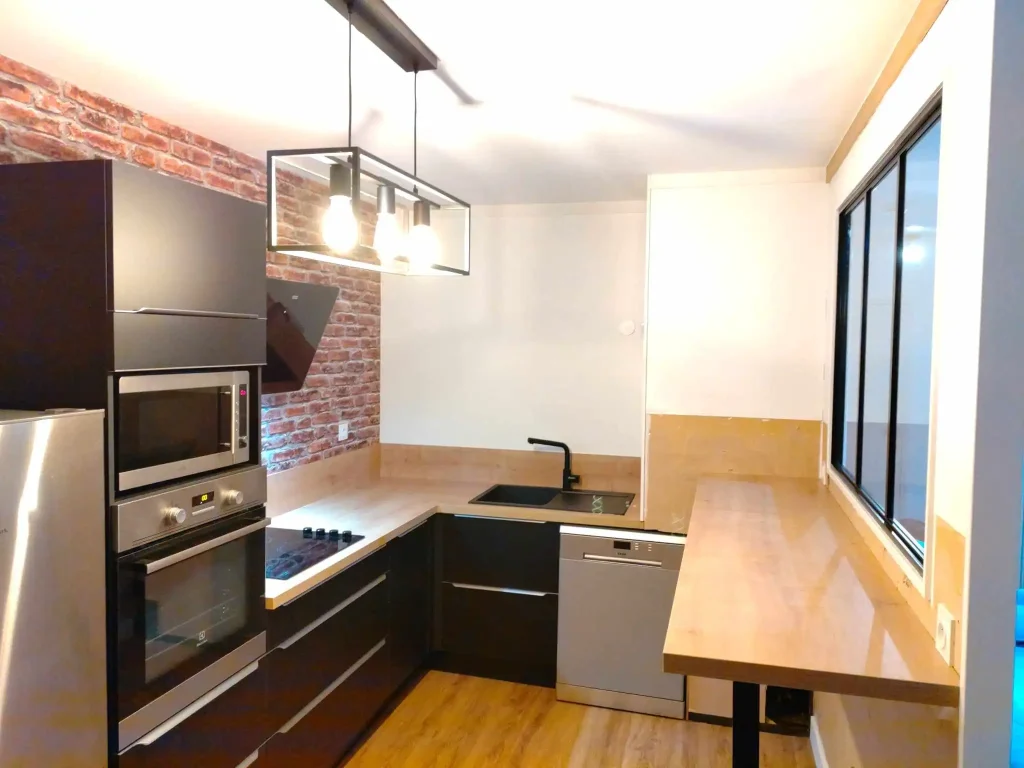 Aménagement intérieur LLM Menuiserie, à Loire-Authion